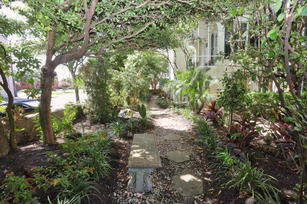 Virginia Point Inn Galveston Eksteriør billede
